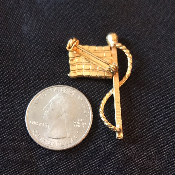Vintage rhinestone American 🇺🇸 flag brooch - Picture 3 of 4